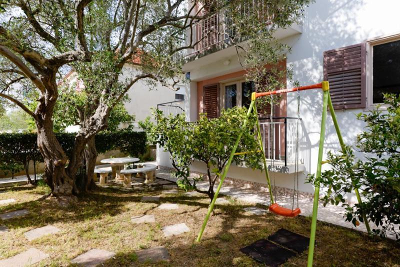 Apartments Yo Lee Bibinje Dış mekan fotoğraf