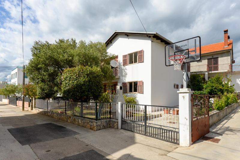 Apartments Yo Lee Bibinje Dış mekan fotoğraf